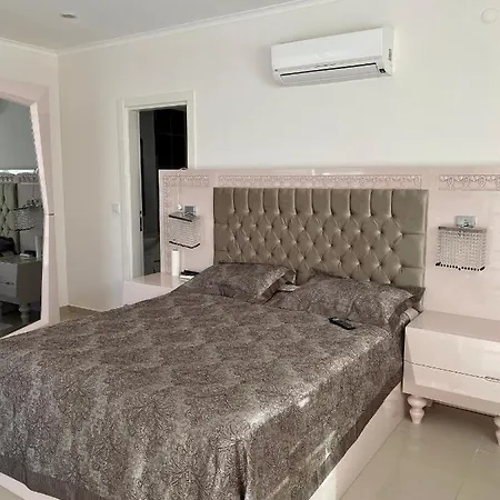 Palm Garden Apartment